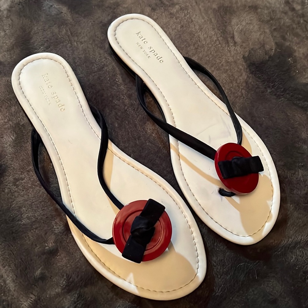 Kate spade thong flip flops